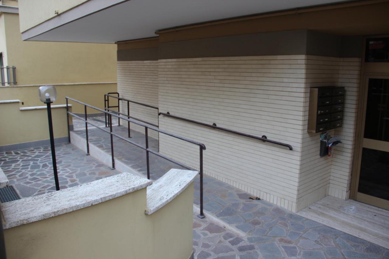Appartamento Via Dei Fabbri Navali Lido di Ostia Eksteriør billede