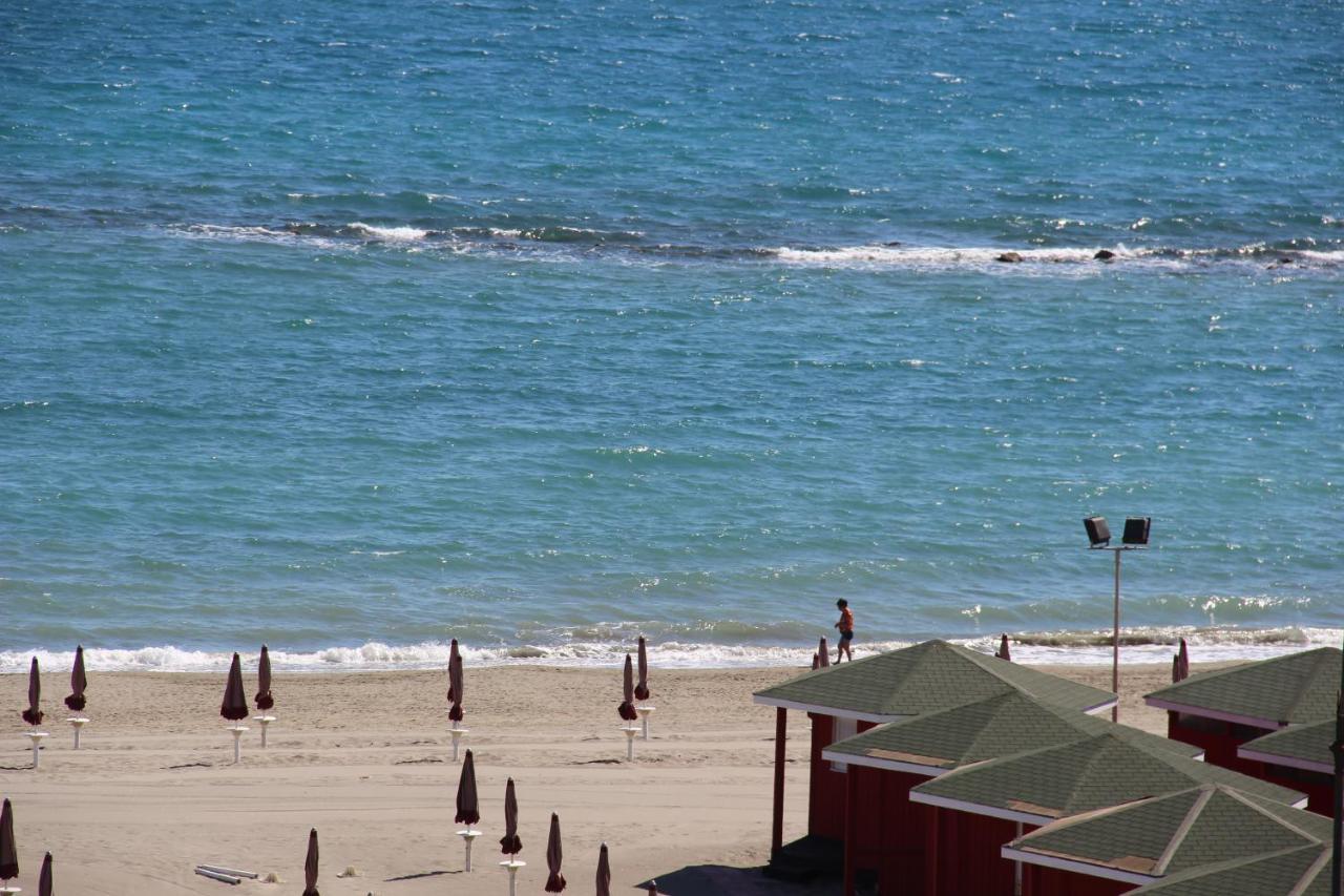 Appartamento Via Dei Fabbri Navali Lido di Ostia Eksteriør billede